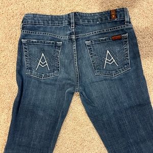 7 for all mankind “A pocket” style jeans. 8” rise, 31.5 inseam. Size 29